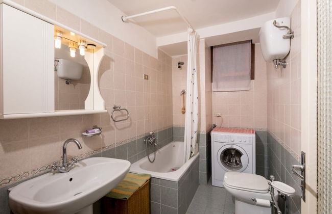 Borgo Santa Lucia Apartment with Private Parking & Garden - Foto 12