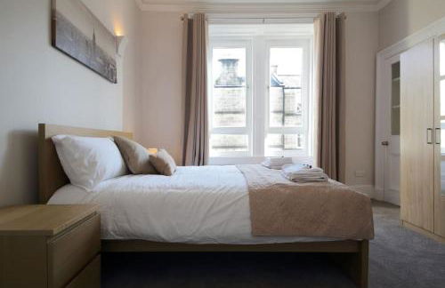 Modern City Centre Apartment in Central Hub - Foto 8