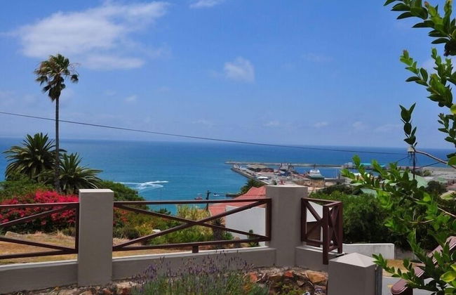 Admirals Rest Self-Catering House - Photo 10