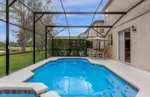 Bluelakeview Luxury Villa with Private Pool & Spa plus Lake Views, BBQ, Games Room - Photo 42