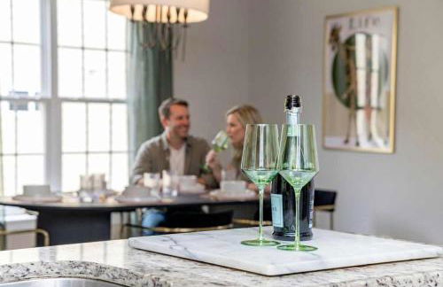 Raleigh Retreat w Fire Pit Patio & Workspace - Foto 20