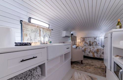 Charming Luxurious Airstream Beautifully Design with Indoor Bath in Texas - Foto 10