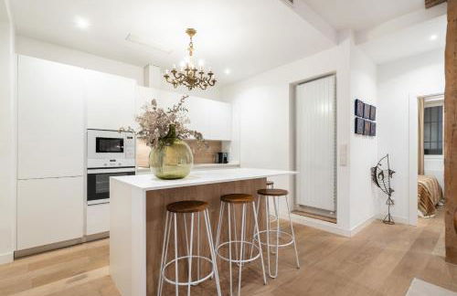 The Velarde Business Suite Super Luxury 2BR Apartment Optimized for Remote Work - Foto 2