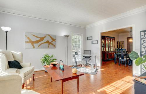 ~ 30 Mi to Atlanta - ‘The Wellness Manor’ w/ Deck! - Foto 6