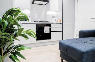 The Dashwood Suite - 2BR Modern Apt with Stylish Design Decor, Free Secure Underground Parking & 50" Smart TV - Foto 30