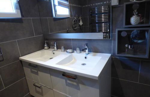 Le Clos des Camélias, 4 chambres- 8 personnes- 300m de la plage - Foto 65