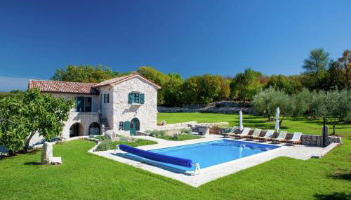 Villa on Krk With Pool and Outdoor Kitchen - Foto 4