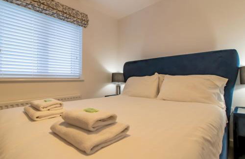 Charming Coastal Retreat - 1-Bedroom Flat in Blyth - Pass the Keys - Foto 17