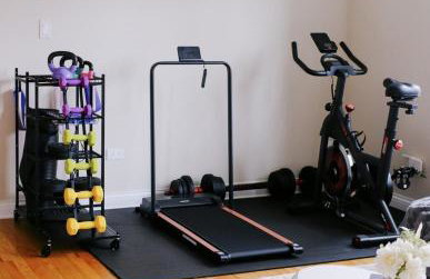 Sleeps 22 • Modern Multi-Unit • Gym • Workspaces - Photo 2