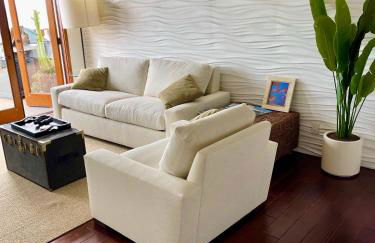 Hillside villa w ocean views, pool & hot tub - Foto 3