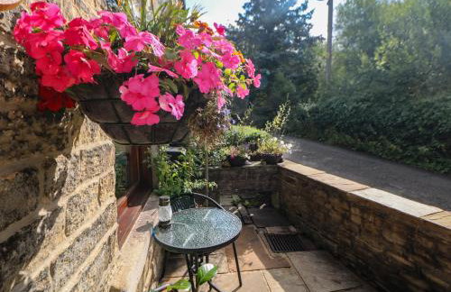 Brook Cottage - Photo 3