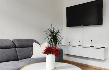 Neu sanierte Wohnung mit Balkon und Stellplatz - Foto 2