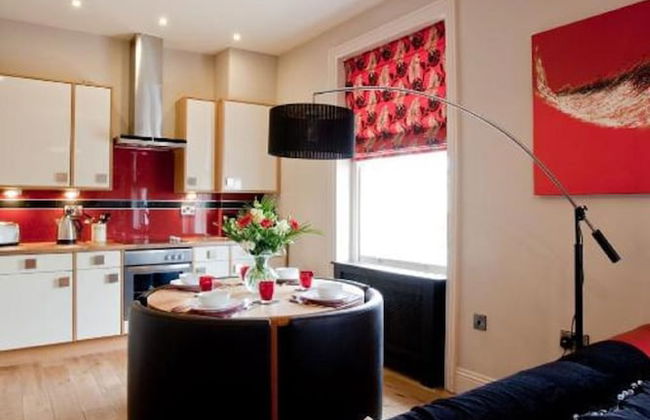 Portland Apartments - Photo 11