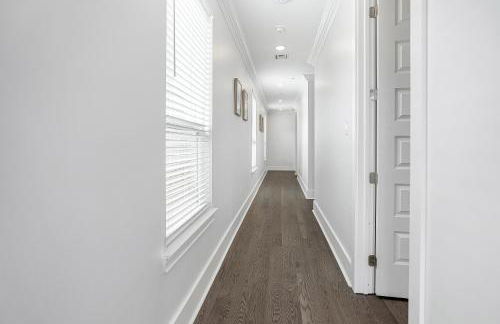 New 4 Bed luxury house w/Private Heated Pool - Foto 30