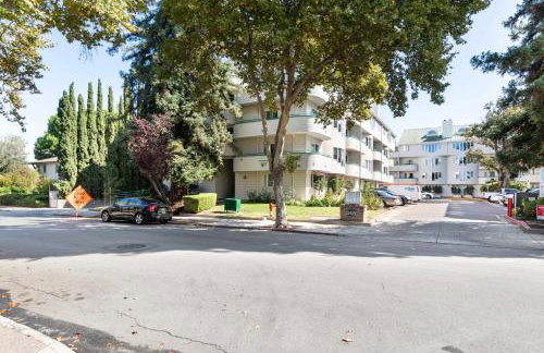 Palo Alto 2BR w WD Pool nr Pinterest SFO-806 - Foto 32