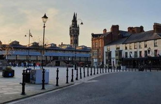 Apartment 4 - striking, 2 bedroom luxury apartment - close to town, mainline rail & theatre - Photo 30