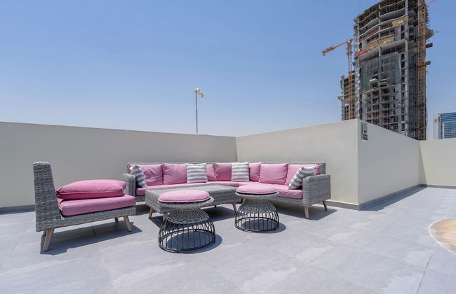 Marco Polo - Spacious Studio Lush View - Photo 30