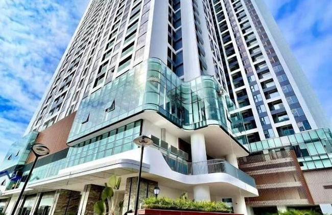 Modern Condo steps from Vincom Plaza - Foto 1