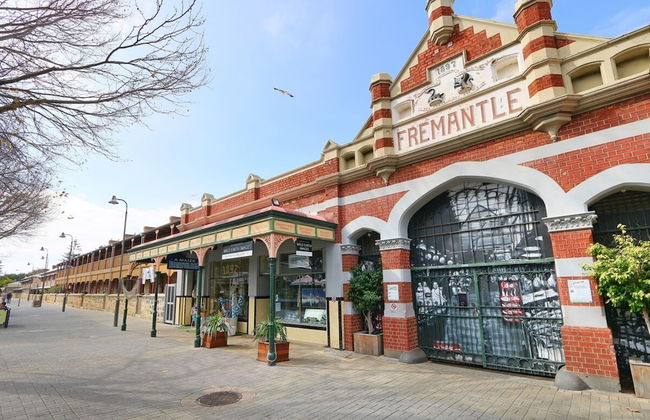 Central 3 Bedroom Heritage House in Fremantle - Foto 33