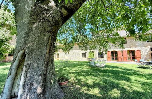 Elegant Farmhouse Retreat in Poreta, Italy - Foto 72