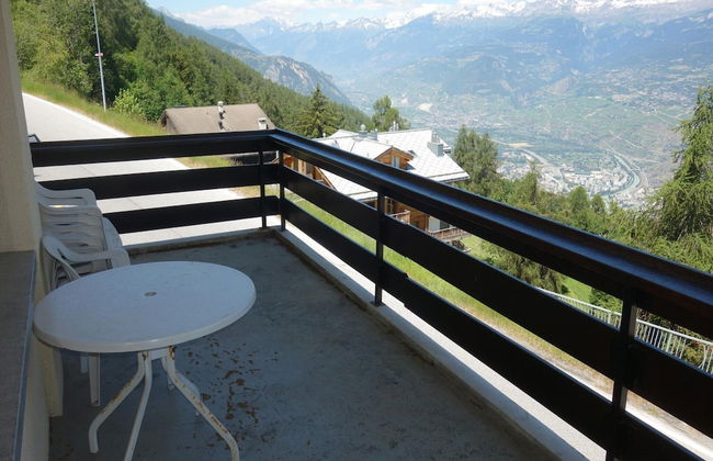 Spacious Apartment With Garden Furniture - Foto 18