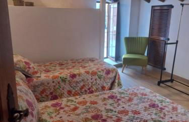 EL PATIO DE LAS TINAJAS - Photo 28