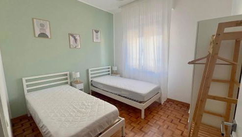 Dimora Pasolini , Stylish Two Bedroom Apartment in the Historic Center - Foto 4