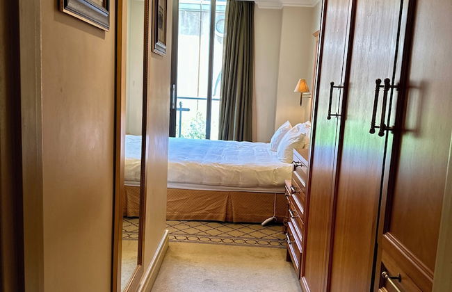 KMG Apartments x Michelangelo Towers 0705 - Photo 3