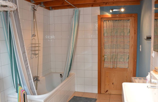 Cozy Farmhouse Near Houffalize - Photo 12