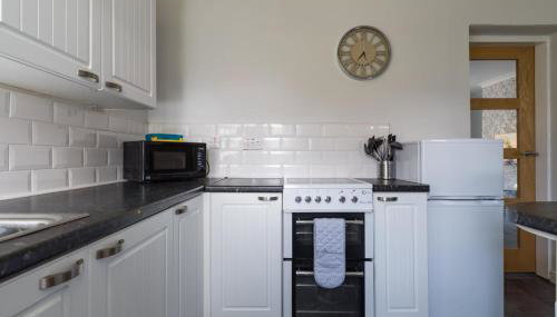 Chestnut House - Sleeps 4 - Pet friendly - Parking - Foto 2