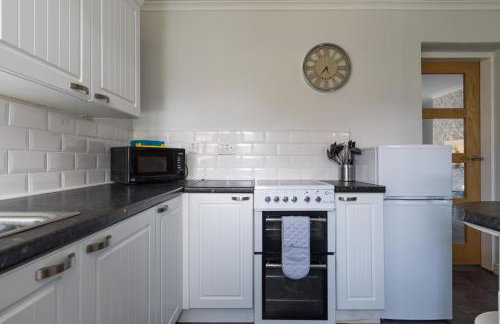 Chestnut House - Sleeps 4 - Pet friendly - Parking - Foto 2