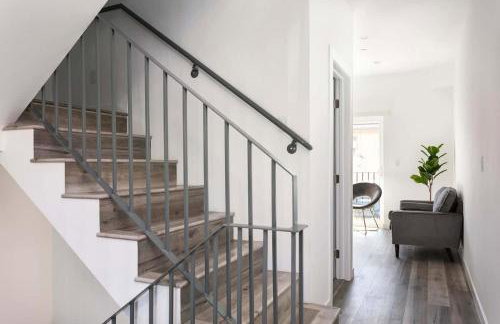 Spacious 4BR Townhouse with Free Parking Near DTLA - Foto 10
