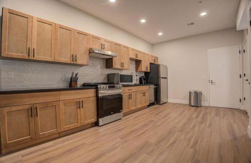 Landing at Hagert and York 1 Bedroom in East Kensington - Foto 11