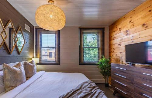 Chic Home with King Bed and Fire Pit - Foto 20