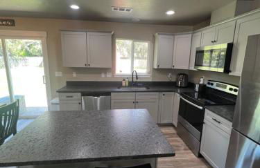 Rest and Retreat River House - Foto 11