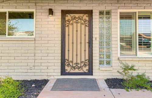 3 Mi to Dtwn Shops and Eats Mesa Home with Pool! - Photo 26