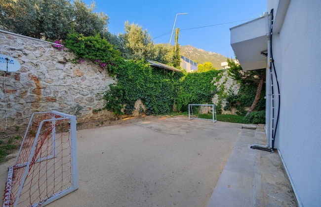 Villa Lumiere 2 Luxurious 4 bed Villa in Kiziltas Kalkan With sea Views - Foto 32