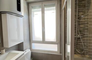 LOENA CANNES CENTRE - 2 pièces rénové - 4 personnes - proche croisette palais festival plage - internet gratuit - climatisation - non fumeur - Foto 27