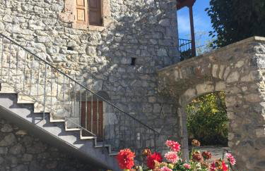 Stephania's Stone House - Foto 23