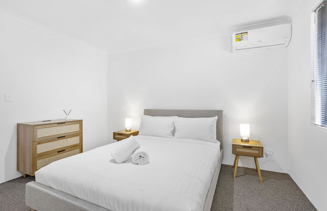 Perth Airport Hideaway - Photo 8