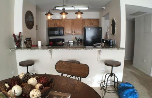 Brooks Tower Downtown Denver Furnished Apartment - Foto 38