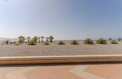 RentitSpain - Motril - Apto Falucho Varadero Relax, Mar y Comodidad - Foto 14