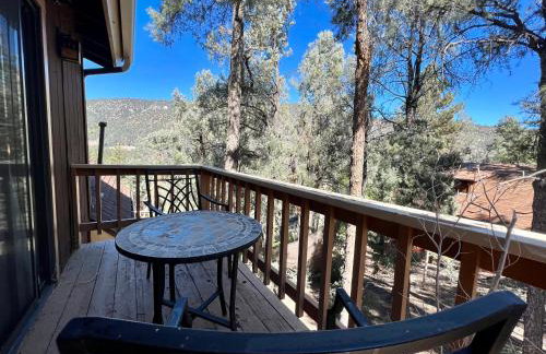 ADELAIDE HILL IN PINE MOUNTAIN CLUB BREATHTAKING VIEWS 3Bd 3Bth SPA TUB - Foto 13
