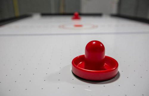 City home with parking and garden- pet friendly - Photo 51