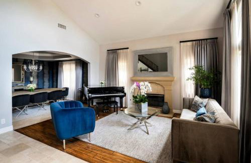 Sherman Oaks Home w Pool, Spa and Outdoor Kitchen - Foto 9