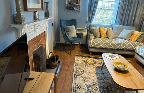 2 bedroomed fisherman’s cottage near quay - Foto 11