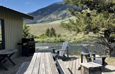 Quaint Vacation Rental with Madison River Views near Yellowstone in Southwest Montana - Foto 2