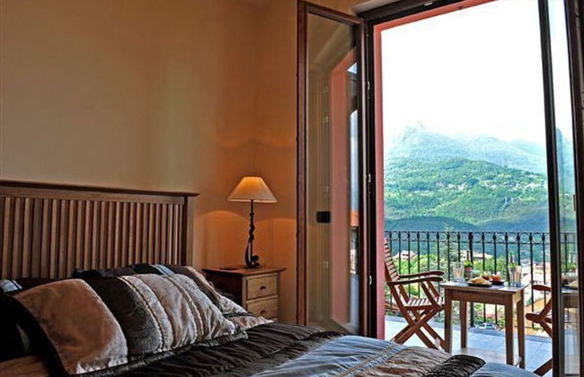 Clubhouse With 4 Bedrooms and 2 Bathrooms - Foto 8