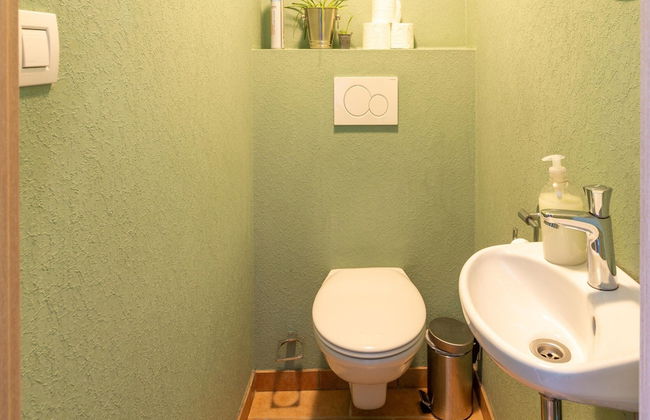 Family Home, Kicker, Sunset Views - Photo 24