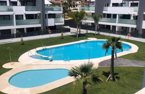 El Atiquito de Caleta - Photo 13